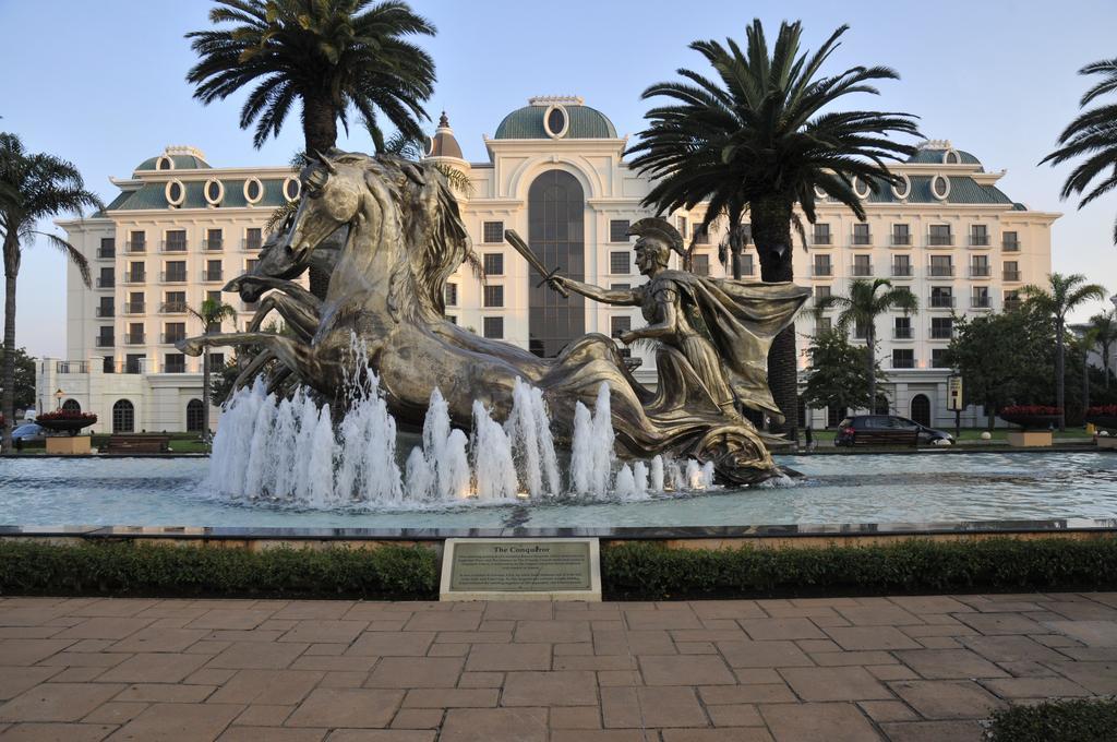 Peermont D'Oreale Grande At Emperors Palace Kempton Park Zewnętrze zdjęcie